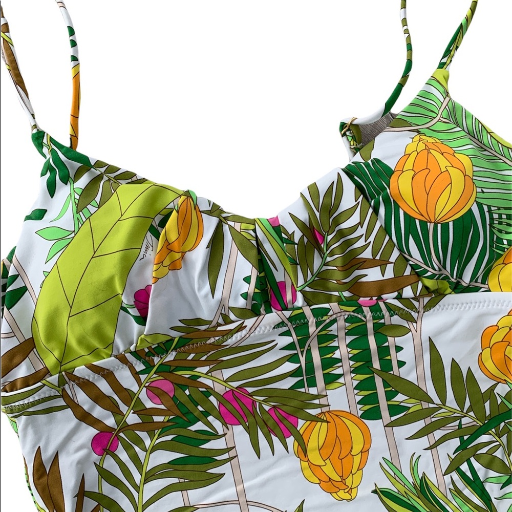 Trina Turk It's Bananas Tankini Swim Top Retail 100$, size 6 NEW WITHOUT TAGS - Picture 3 of 7